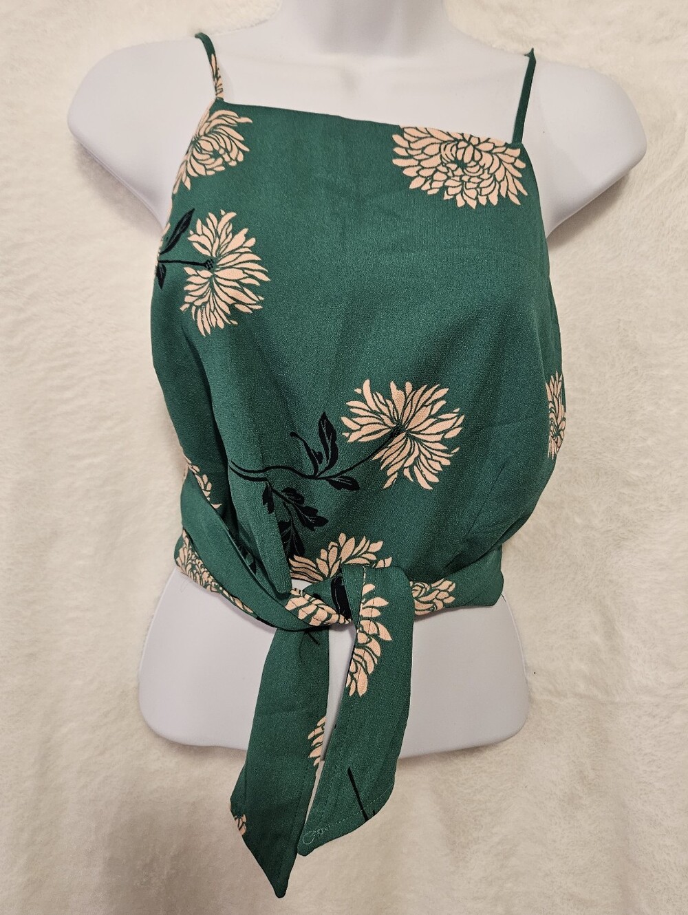 FOREVER 21 Womens Halter Top, Size XL, Tie Waist, Crop Top Green Floral Festival
